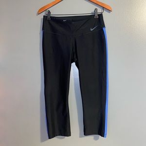 Nike Dri-Fit Capri leggings